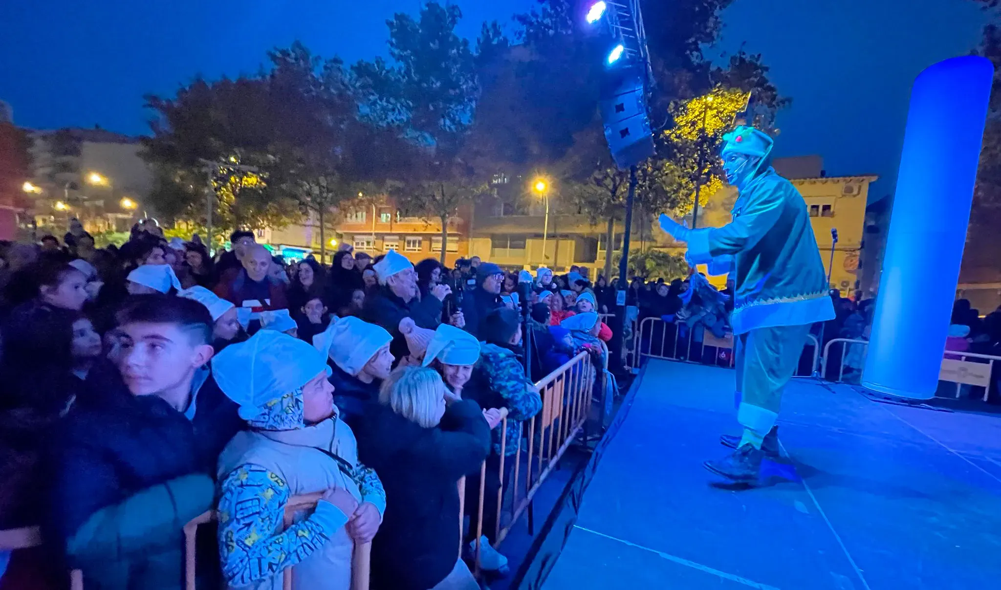 Fraga enciende la Navidad con ilusión y comunidad (Nota con video)